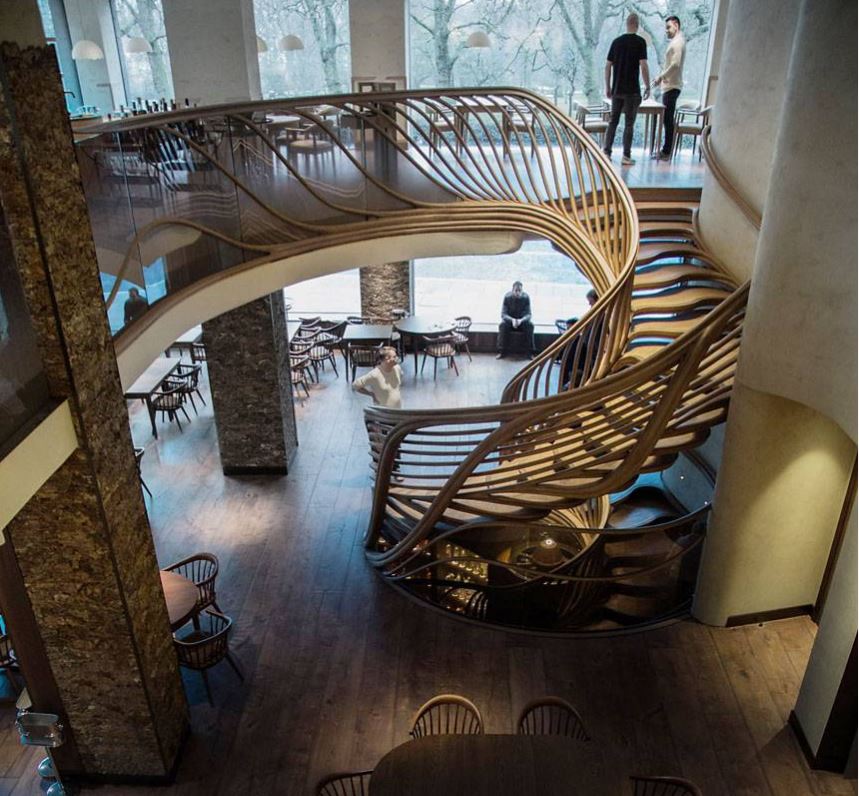 scările în formă de tulpină